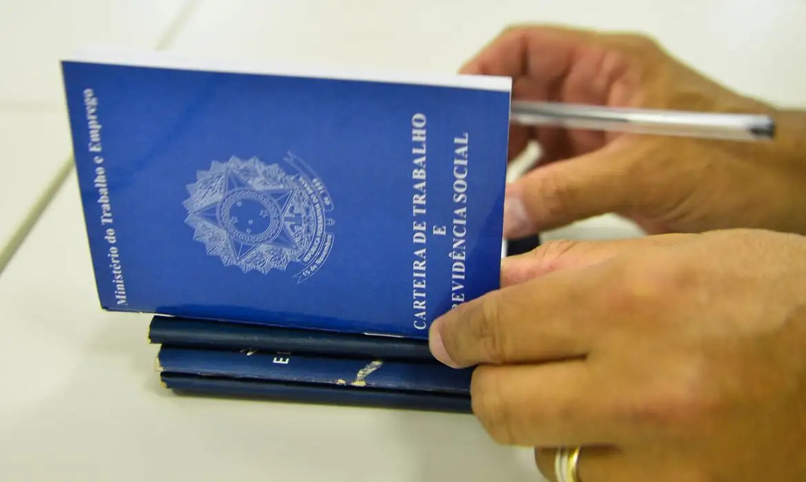 Sine Municipal oferta 1.814 vagas de trabalho em Fortaleza