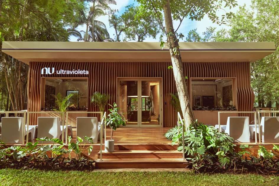 Espaço para clientes VIP do Nubank não é usado com 'normas de concessão' de parque público em SP