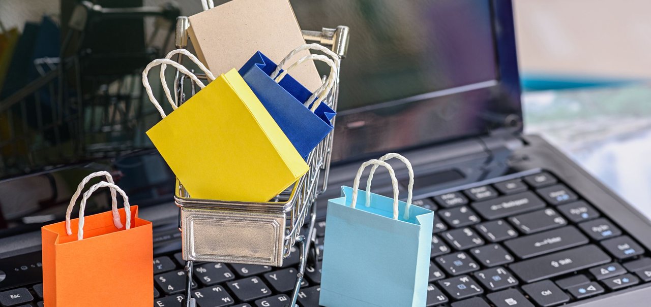 Compras internacionais ficam mais caras hoje (01); saiba quanto você vai pagar