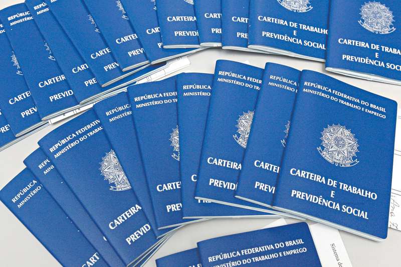 Quais as cidades campeãs da CLT no mês recorde de empregos no Ceará - Victor Ximenes