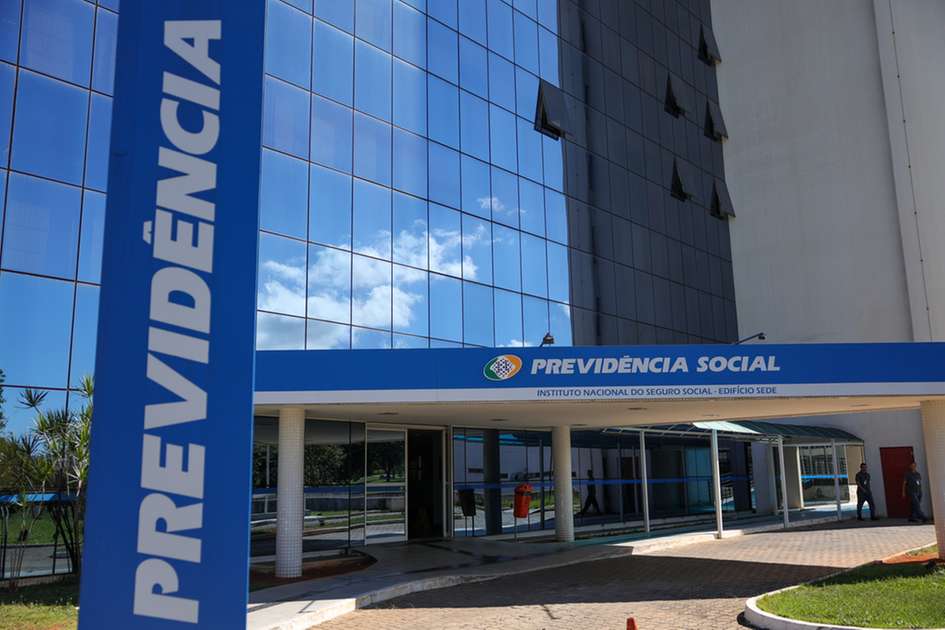 Governo autoriza concurso do INSS com 300 vagas para nível superior; veja detalhes - Papo Carreira