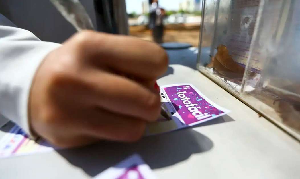 Cinco apostadores de SP levam mais de R$ 820 mil cada na Lotofácil 3427; confira – Negócios