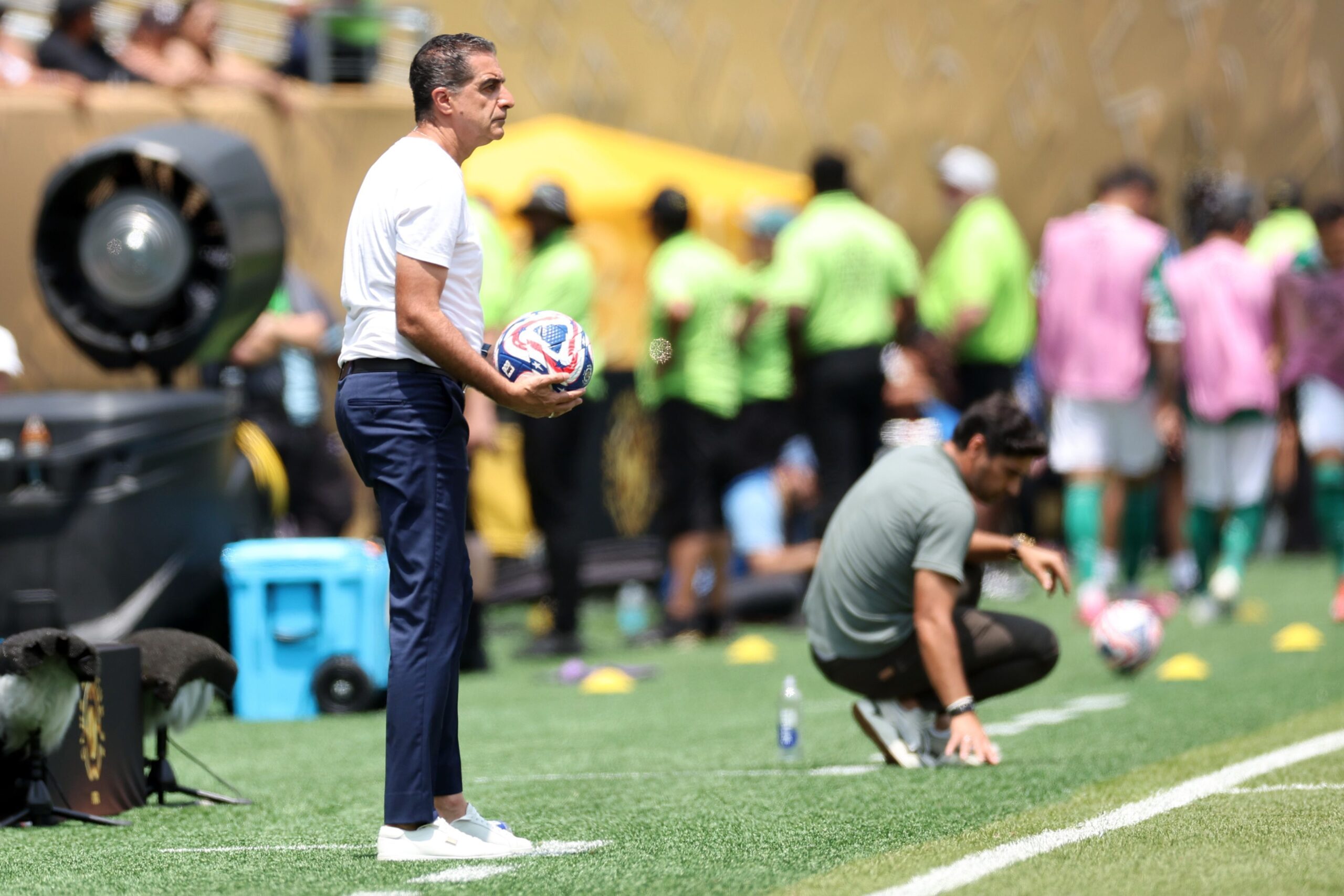 Renato Paiva cita tempo e fala com orgulho do Mundial do Botafogo