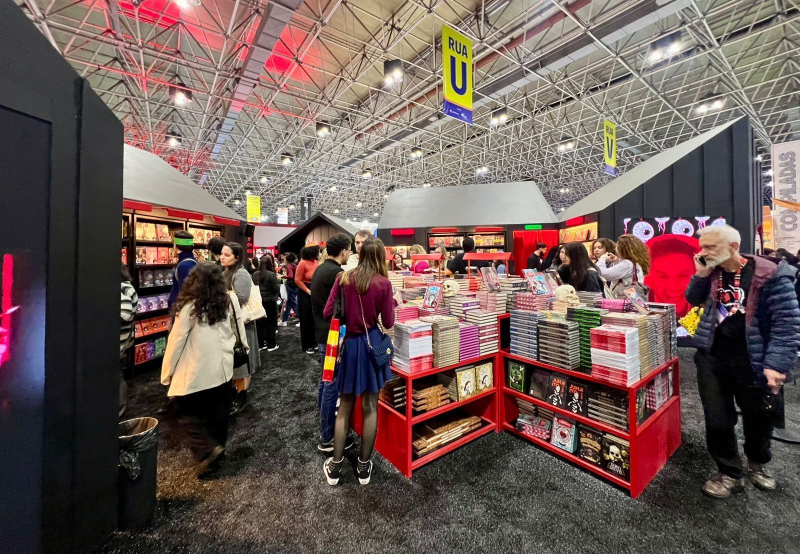 Bienal do Livro Rio 2025: confira os livros mais vendidos no evento
