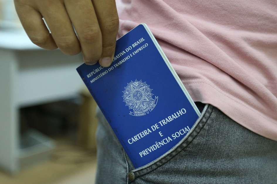 As 10 cidades campeãs da carteira assinada no Ceará em maio - Victor Ximenes