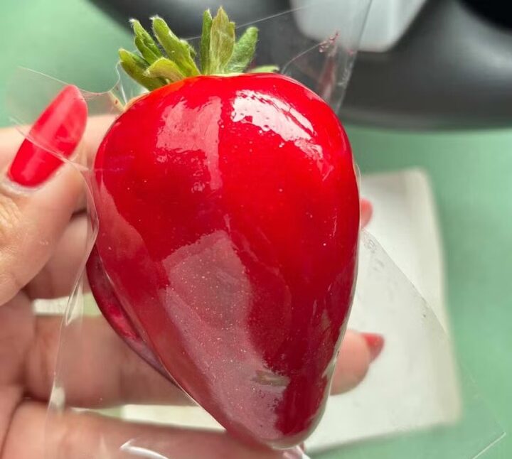 A Febre “Instagramável” do Morango do Amor; receita viraliza