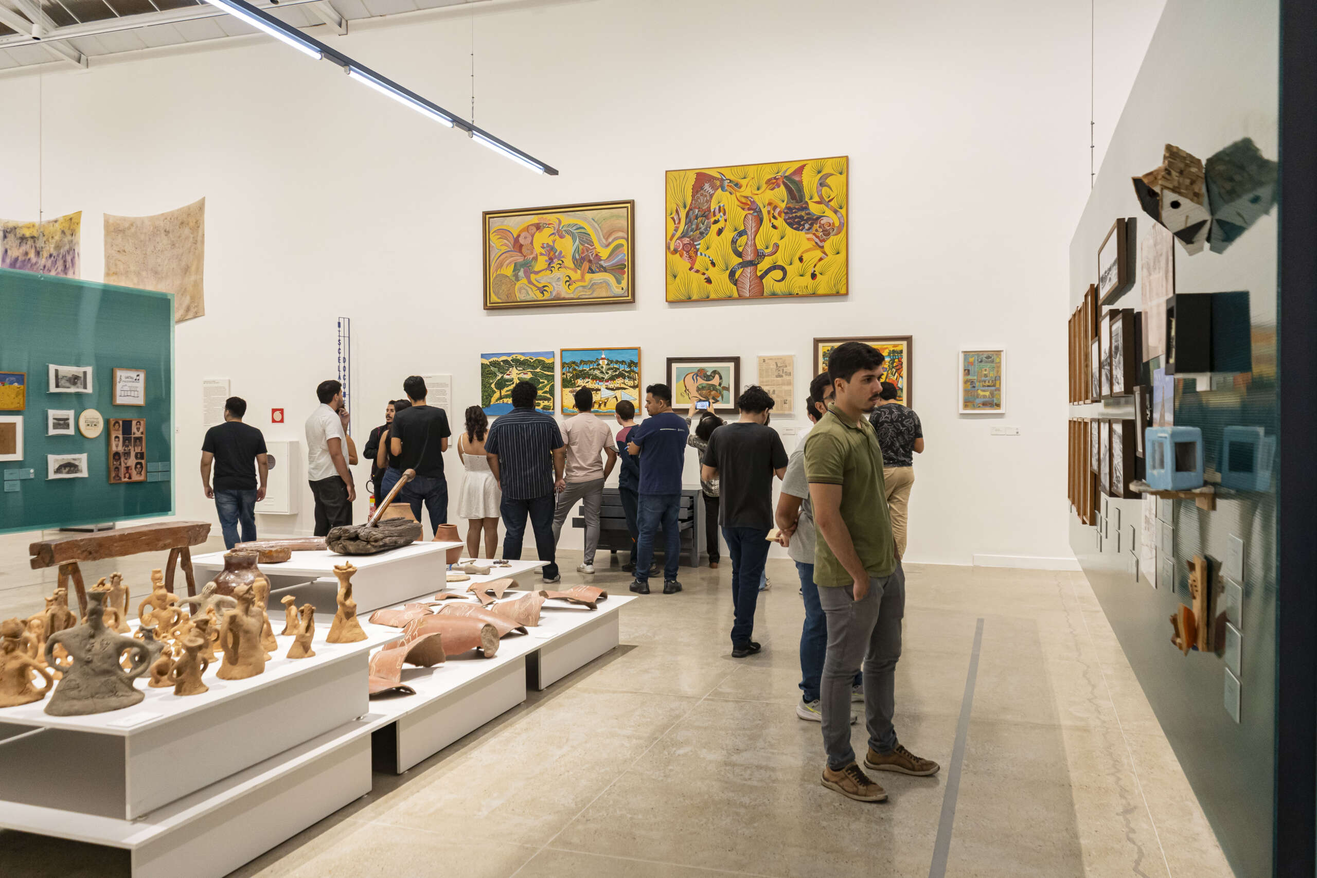 Últimos dias de “Delírio tropical”, aula aberta e visita mediada especial na Pinacoteca do Ceará