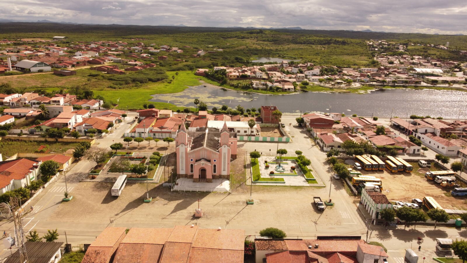 Paramoti lidera percentual de católicos na Arquidiocese de Fortaleza