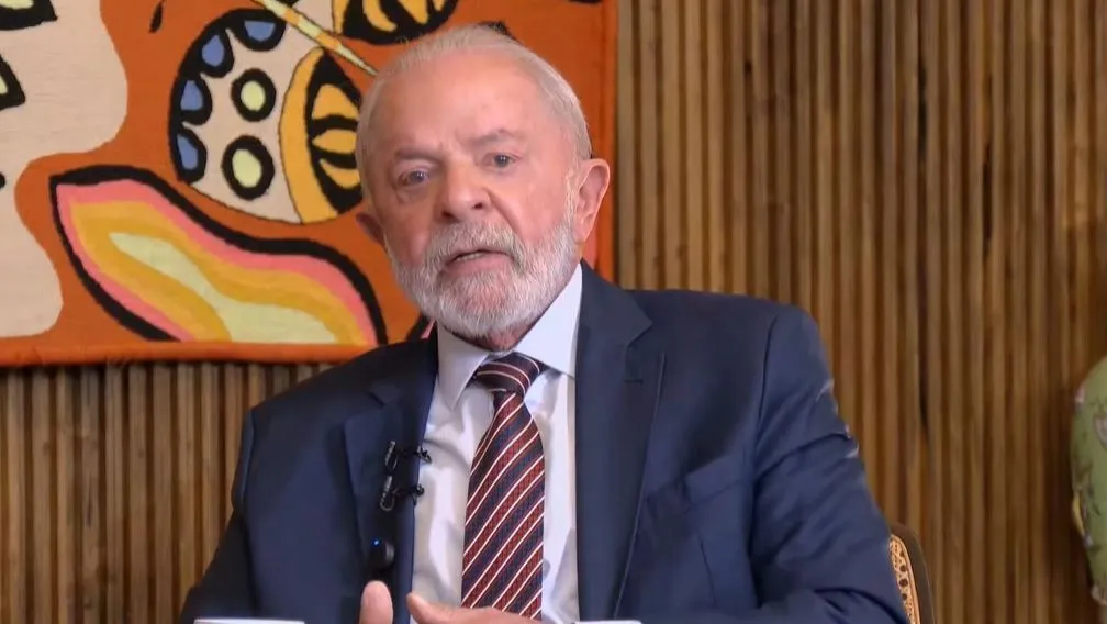 Lula anuncia crédito de R$ 30 bi para empresas afetadas pelo tarifaço