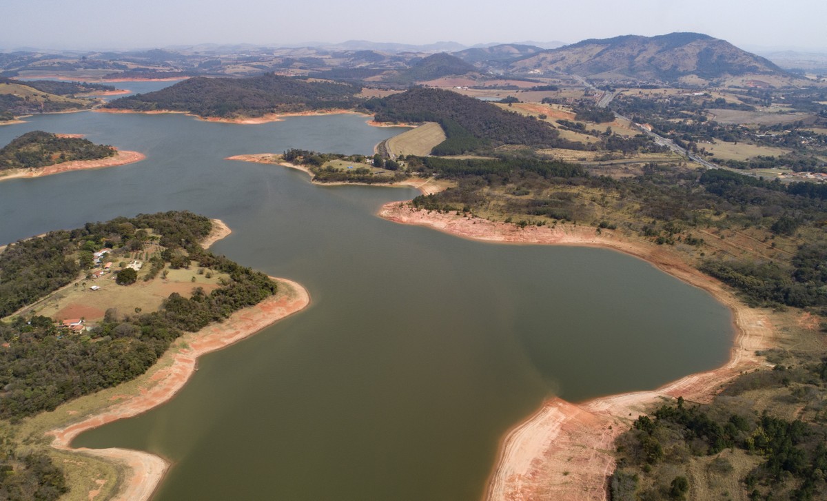 Reservatórios de água da Grande SP atingem nível mais baixo desde a crise hídrica de 2014 e 2015 | Brasil