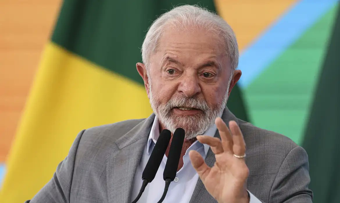 "Vou ser candidato para ganhar as eleições", diz Lula em evento do PT