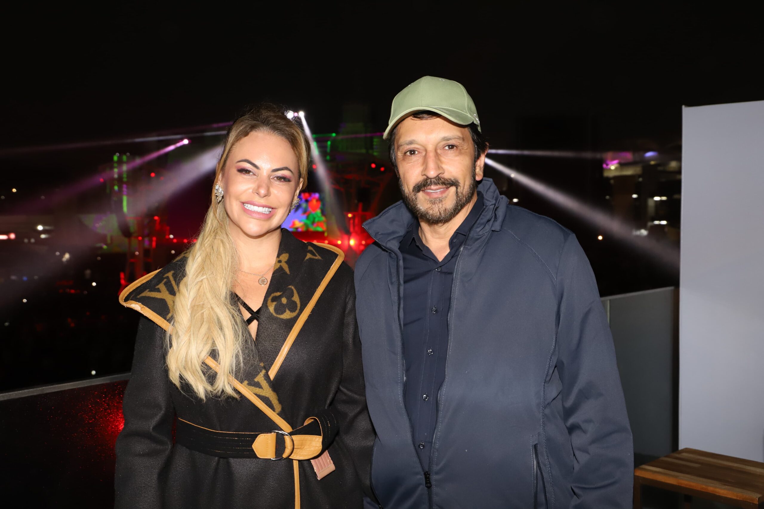 Rede VIVAX marca presença no THE TOWN a convite da primeira-dama Regina Nunes com o apresentador Hedras Graf