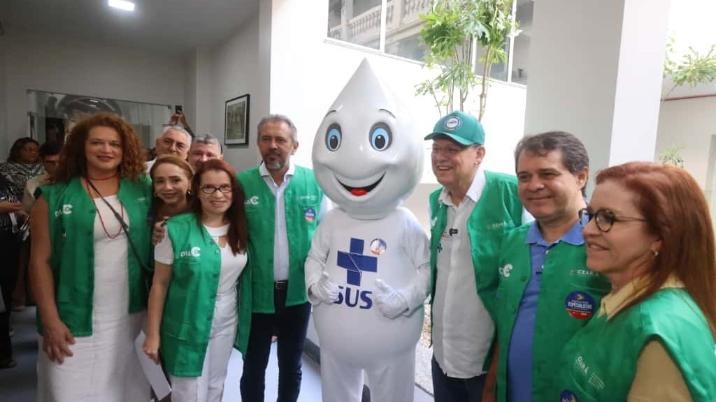 Evandro Leitão acompanha mobilização do Dia C de Cirurgias na rede municipal