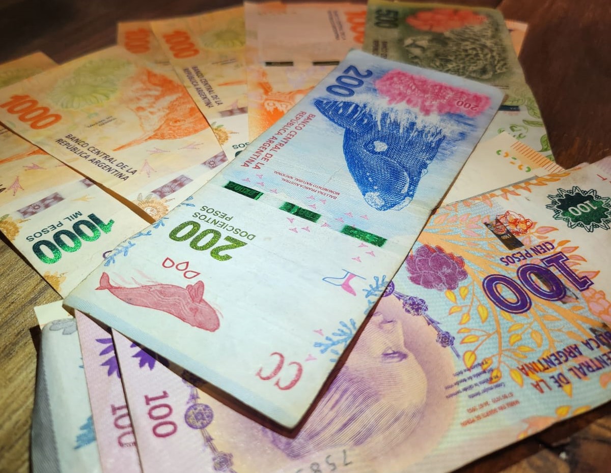 Títulos de dívida argentina têm melhor semana desde 2022 com auxílio 'circuit breaker' | Finanças