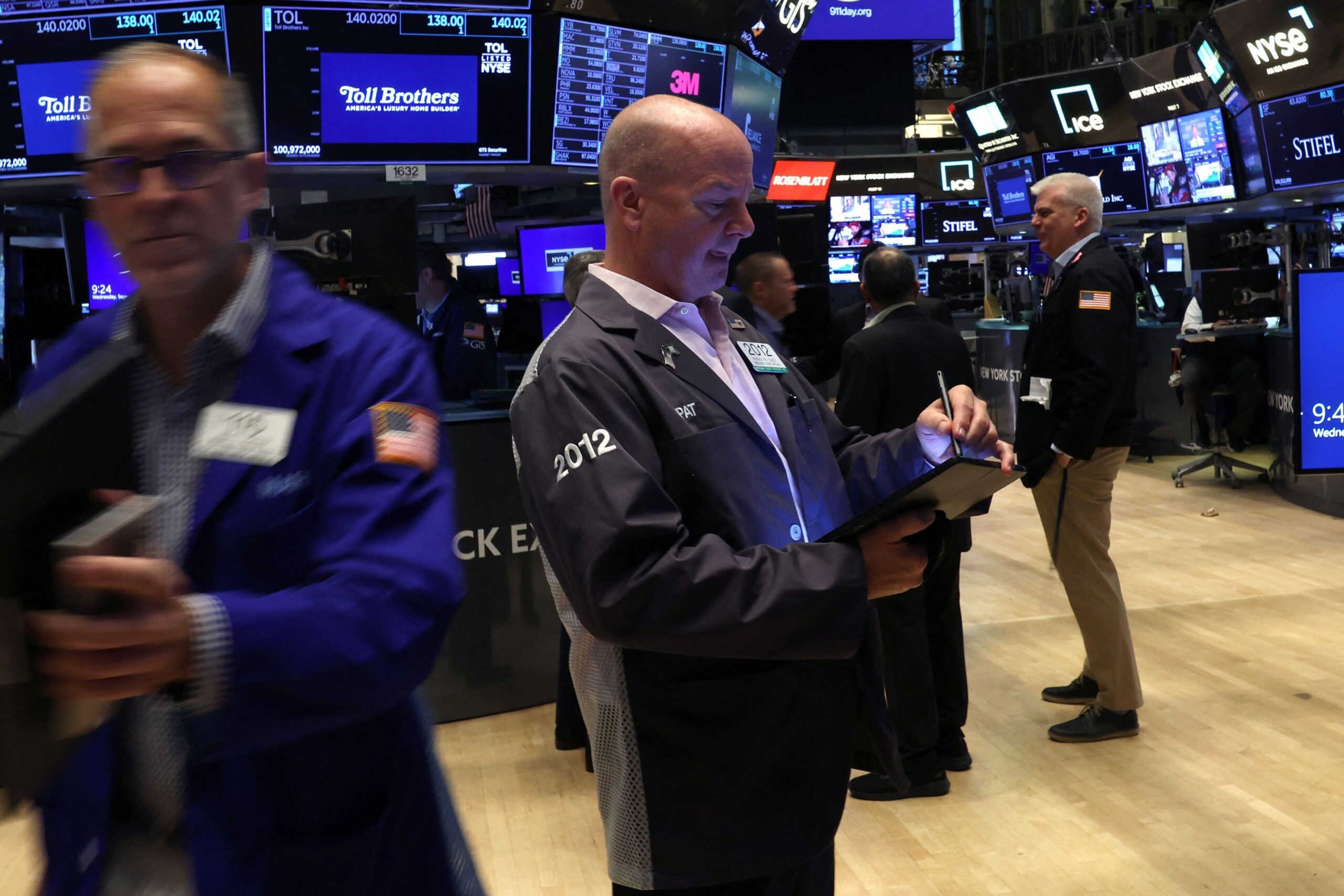 S&P 500 tem fechamento recorde com salto da Oracle por otimismo com IA