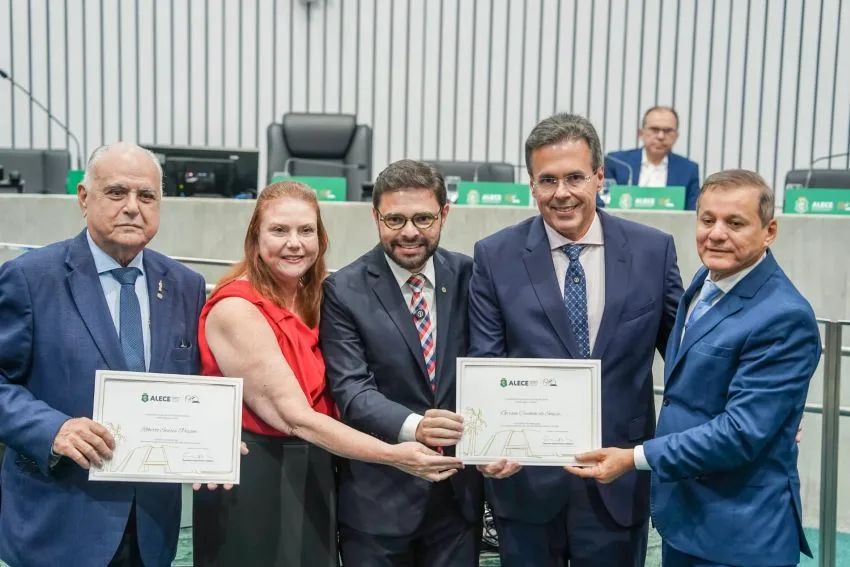 Coluna Sociedade  – Terça Feira dia 14 de Outubro de 2025 