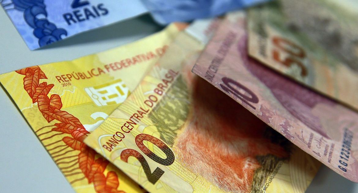 Juros futuros caem após IPCA abaixo do esperado