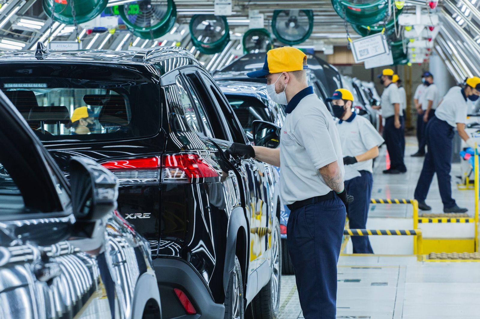 Indústria automotiva e qualificação técnica o impacto da mão de obra brasileira no mercado internacional