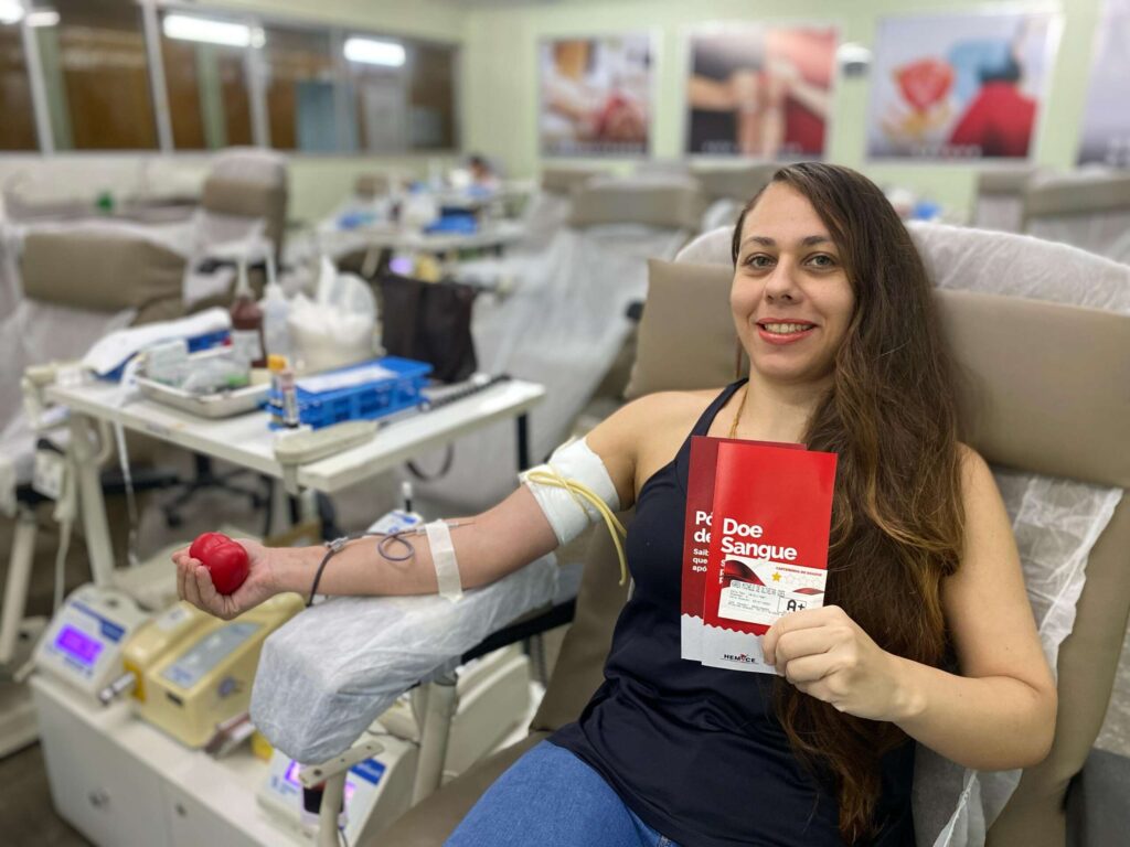 Hemoce inicia campanha de incentivo à doação voluntária de sangue com foco na juventude Hemoce inicia campanha de incentivo à doação voluntária de sangue com foco na juventude