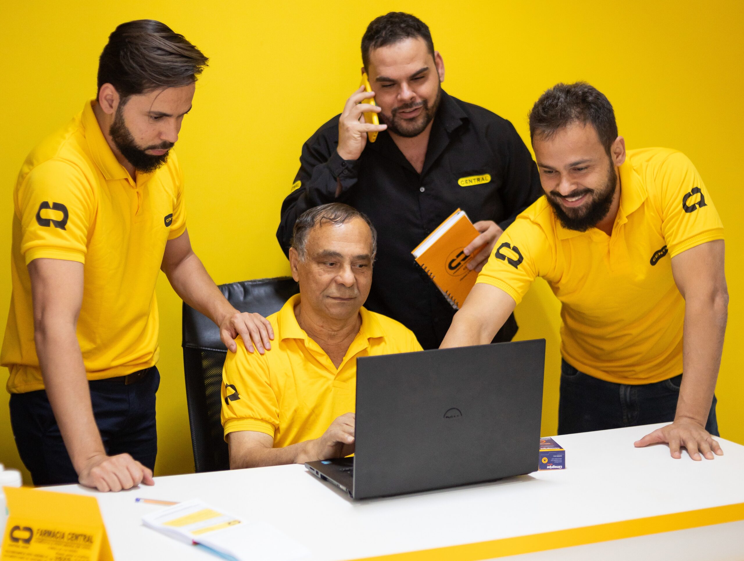 CENTRALREDE FARMACÊUTICA: uma marca que está redefinindo o varejo farmacêutico no Brasil