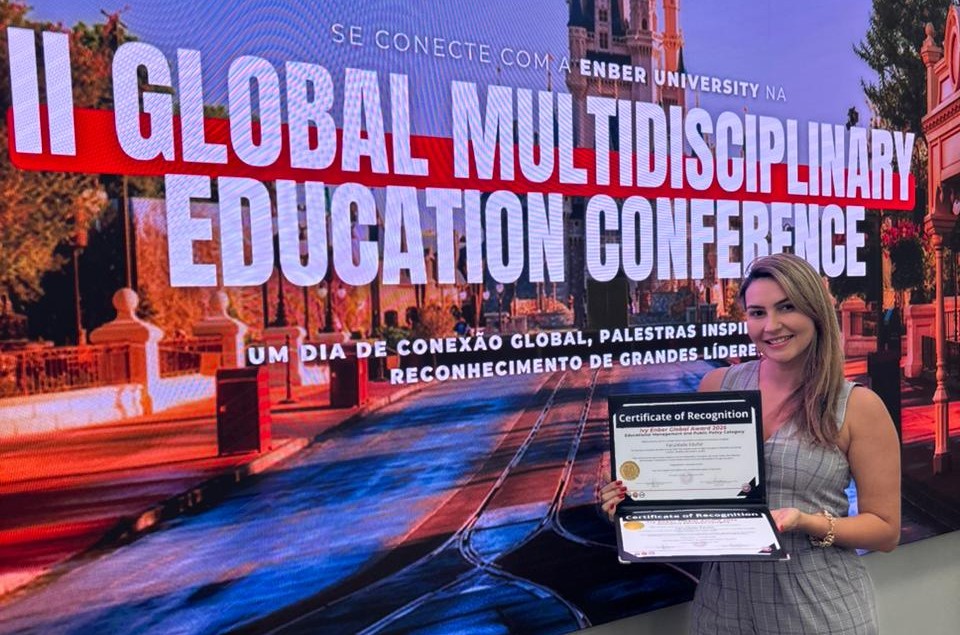 Faculdade Edufor conquista reconhecimento internacional com dois prêmios no Ivy Enber Global Awards 2025