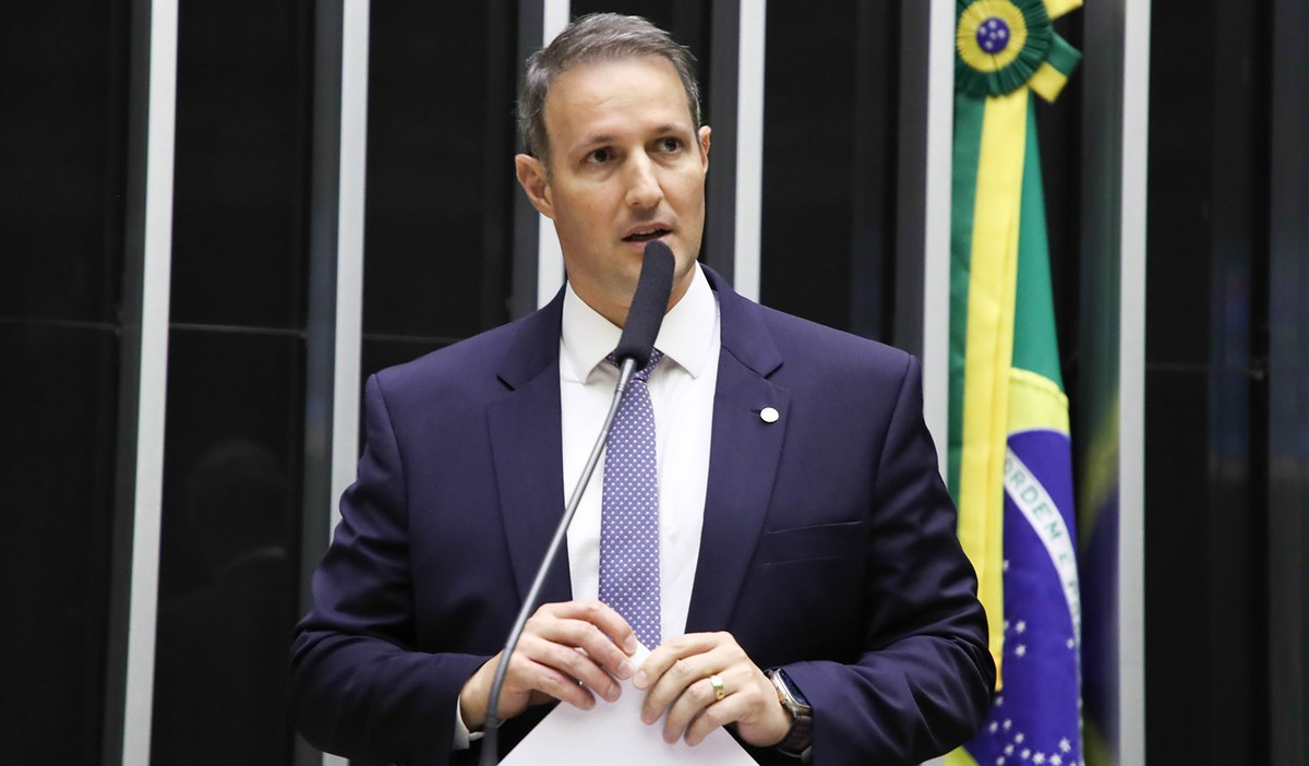 Relator do projeto antifacção propõe penas mais duras para membros de organizações criminosas e rejeita equiparação a terrorismo | Política