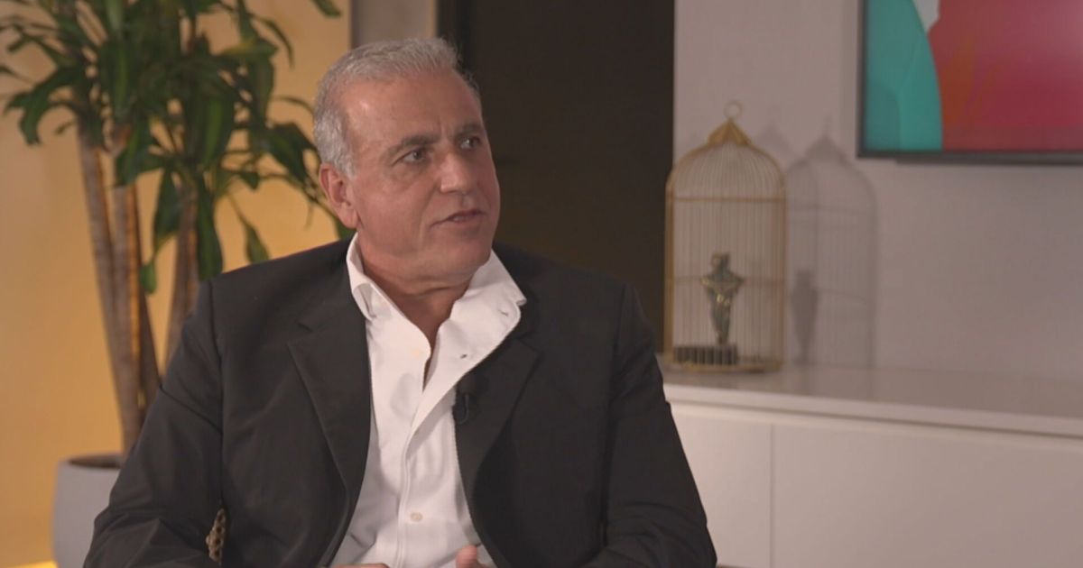 Empresário defende fair play financeiro e ironiza “luvas mensais”