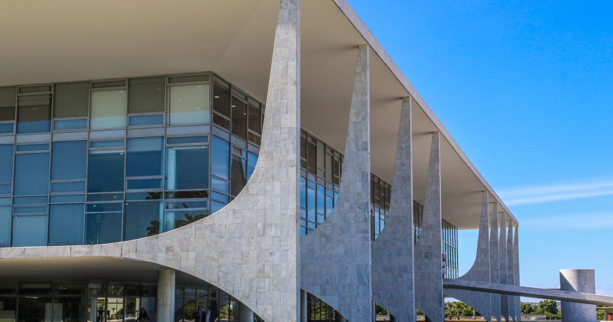 Lula sanciona orçamento com previsão de superávit em ano eleitoral