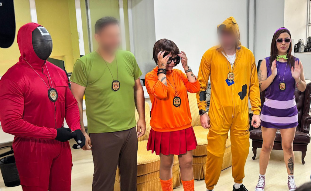 Policiais vestidos de “Scooby-Doo” resolvem ‘mistério’ e prendem trio em SP
