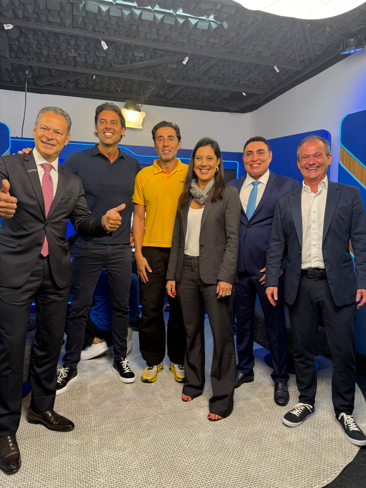 Versa Podcast inaugura nova fase e passa a ser gravado nos estúdios da Vivax TV