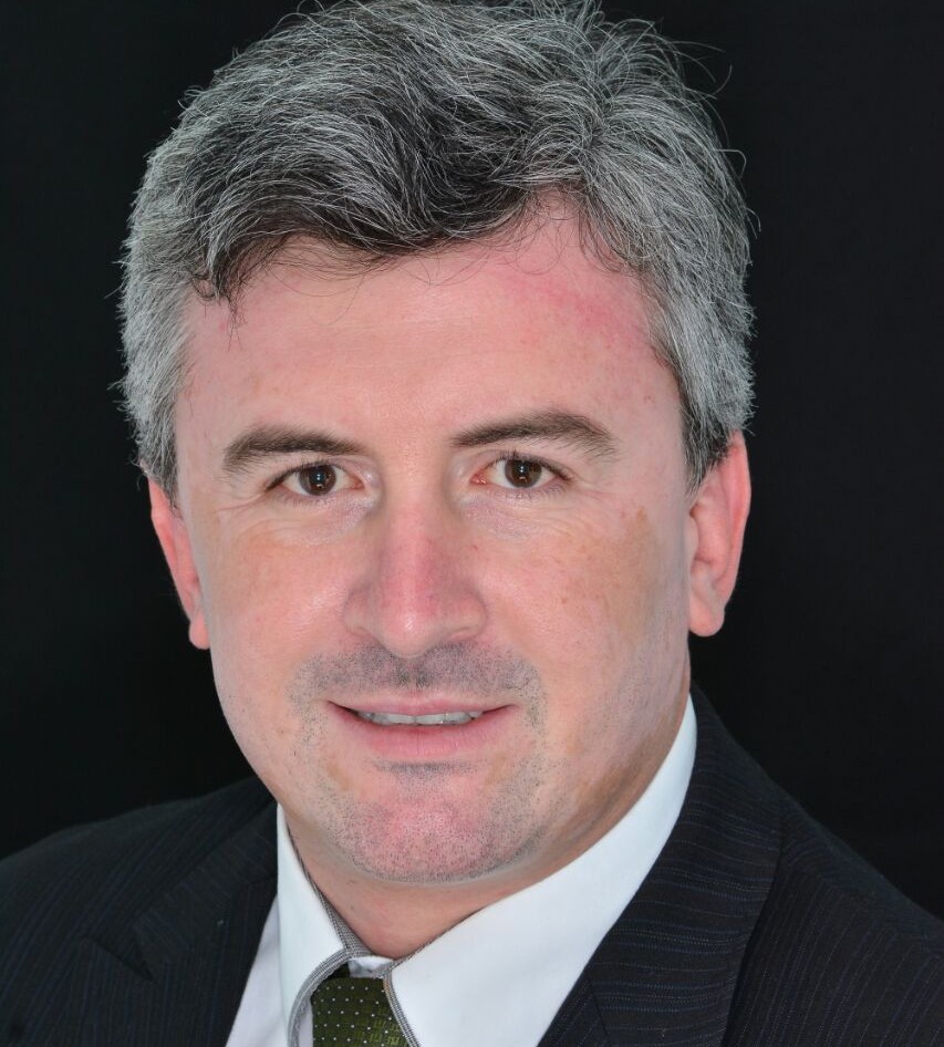 Cirurgião-dentista brasileiro será homenageado em Dubai e consolida protagonismo internacional da odontologia nacional