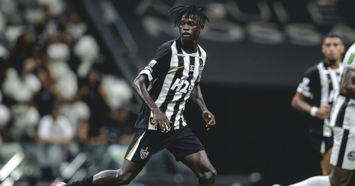 Ganho de massa e rápida adaptação: início de Cissé anima o Atlético-MG