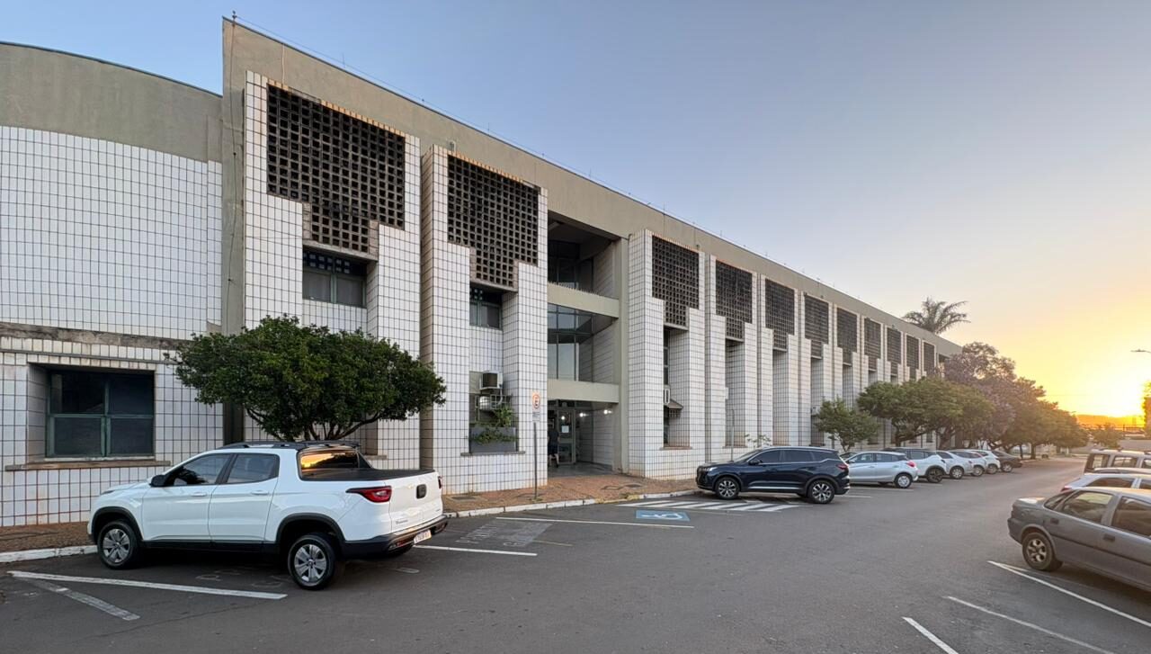 Escândalo no PAD em Pirassununga: defesa pede inclusão do prefeito em investigação que hoje atinge apenas servidoras