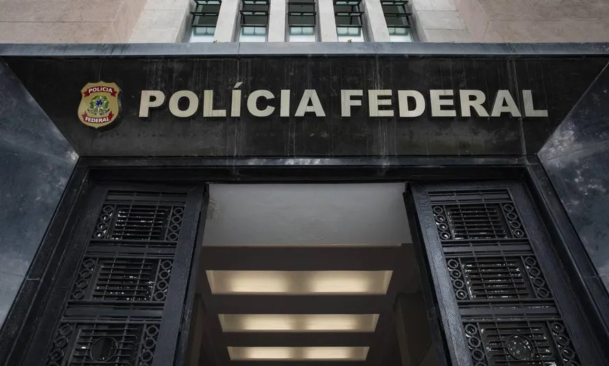 Polícia Federal investiga vazamentos seletivos de processos sigilosos contra políticos cearenses
