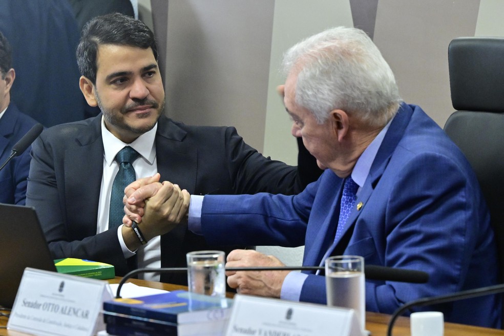 Ala favorável a Messias no STF aponta articulação de Alcolumbre em rejeição e diz que resultado surpreende | Política