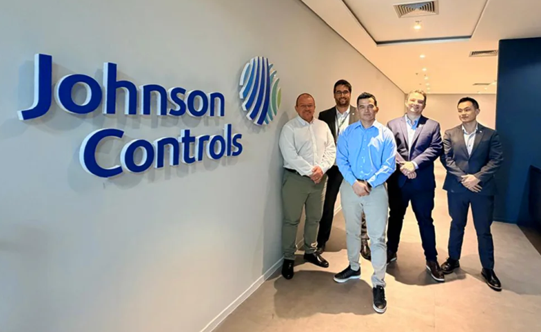 Johnson Controls reabre escritórios em São Paulo e anuncia a construção de seu novo Centro de Experiência
