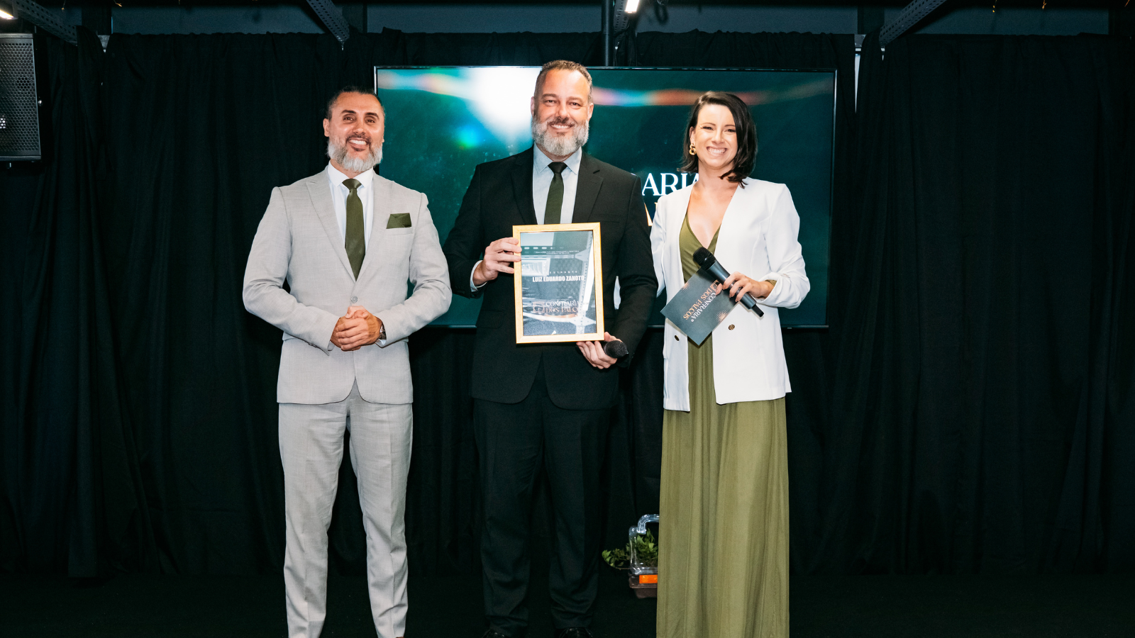 Confraria dos Palcos consolida ambiente de formação de autoridade ao levar especialistas ao centro da narrativa pública