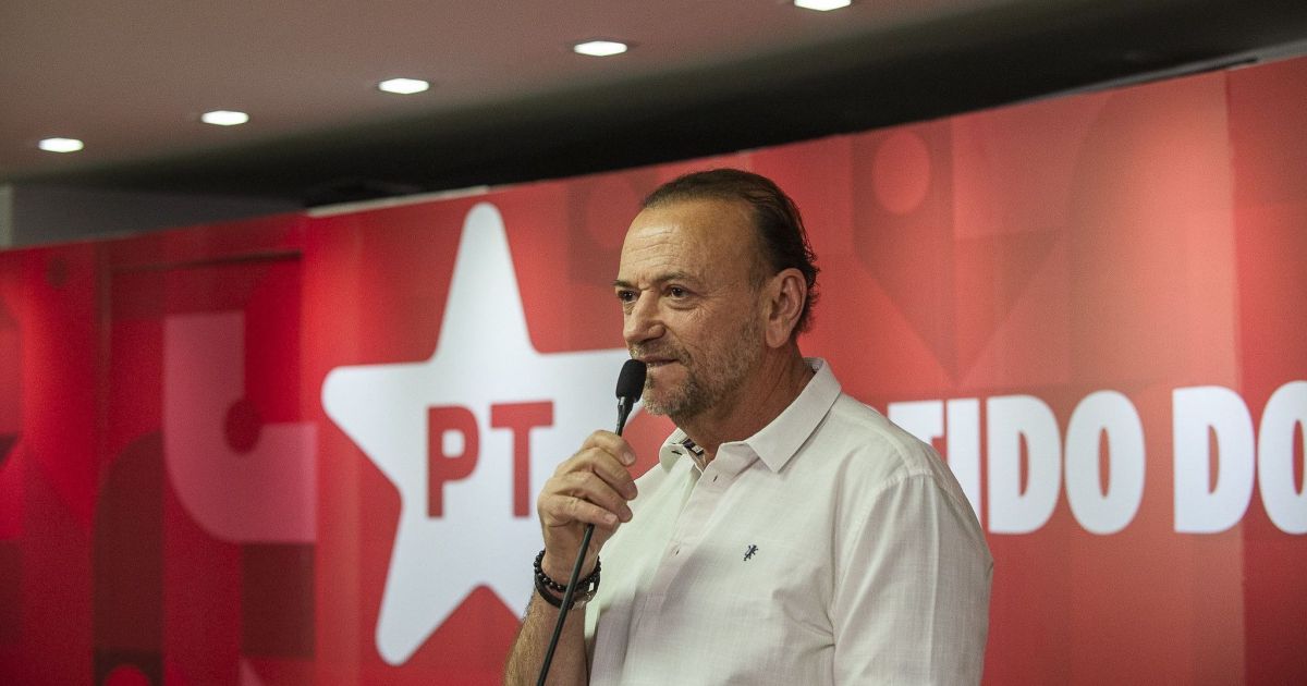 À CNN, presidente do PT diz que prioridade é reeleger Lula