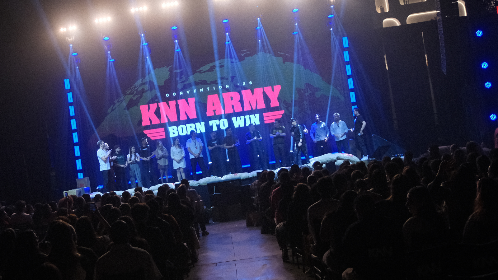 KNN Convention 2026 “Born To Win” reúne rede, alunos e grandes nomes do mercado em três dias de estratégia e experiência