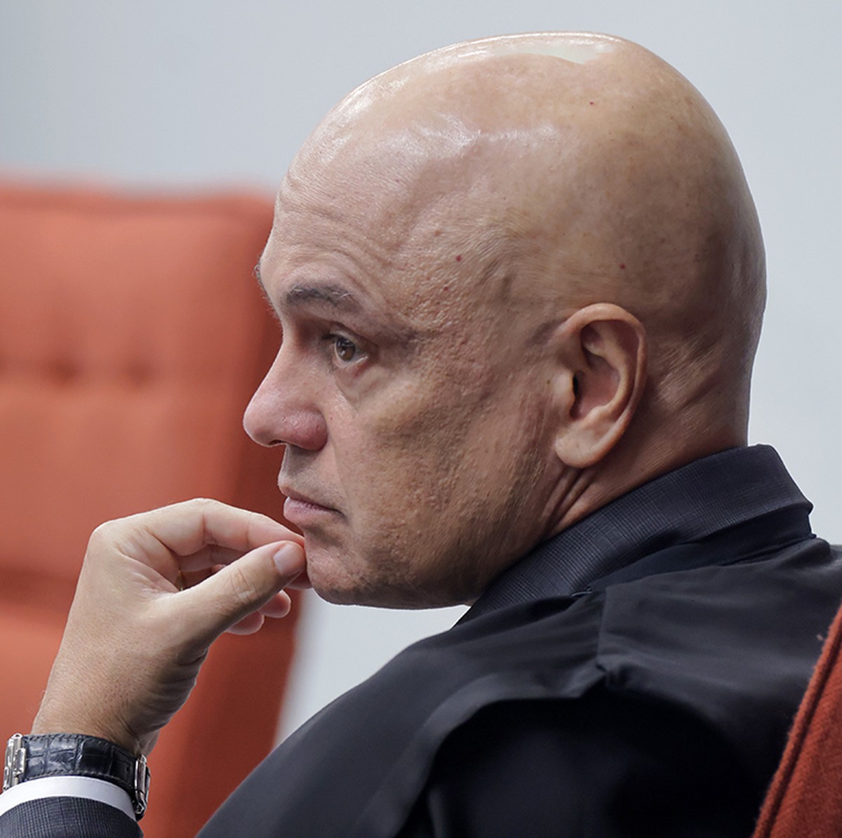 Empresário é procurado pela PF por suspeita de vazar dados sigilosos de ministros e de esposa de Moraes | Política