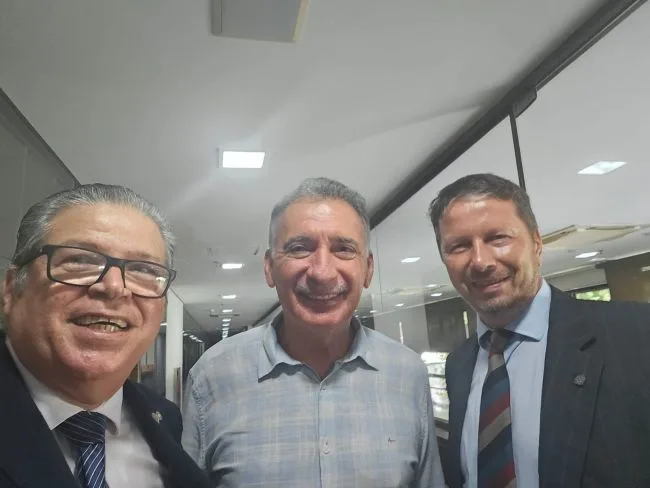Coluna Sociedade – Quinta Feira dia 14 de Maio de 2026 