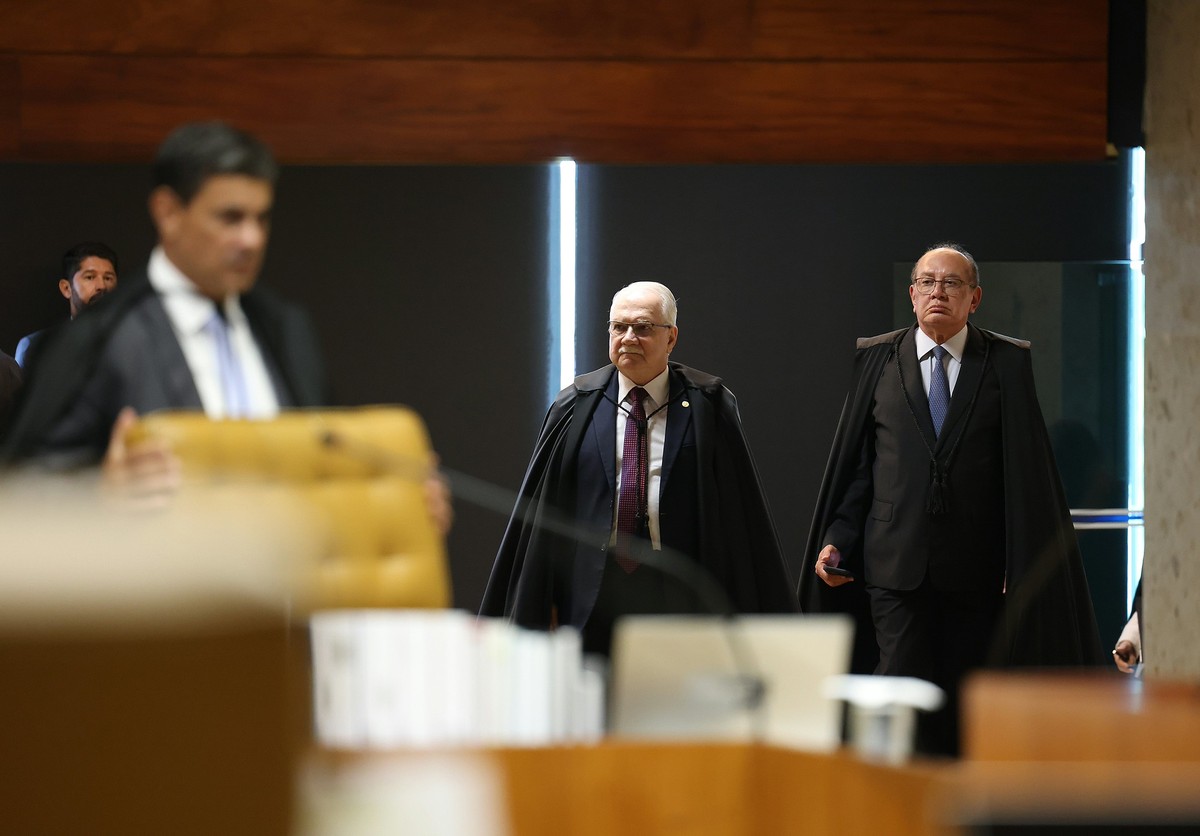Gilmar diz que Fachin bloqueia pauta de julgamentos e amplia crise interna no STF | Política