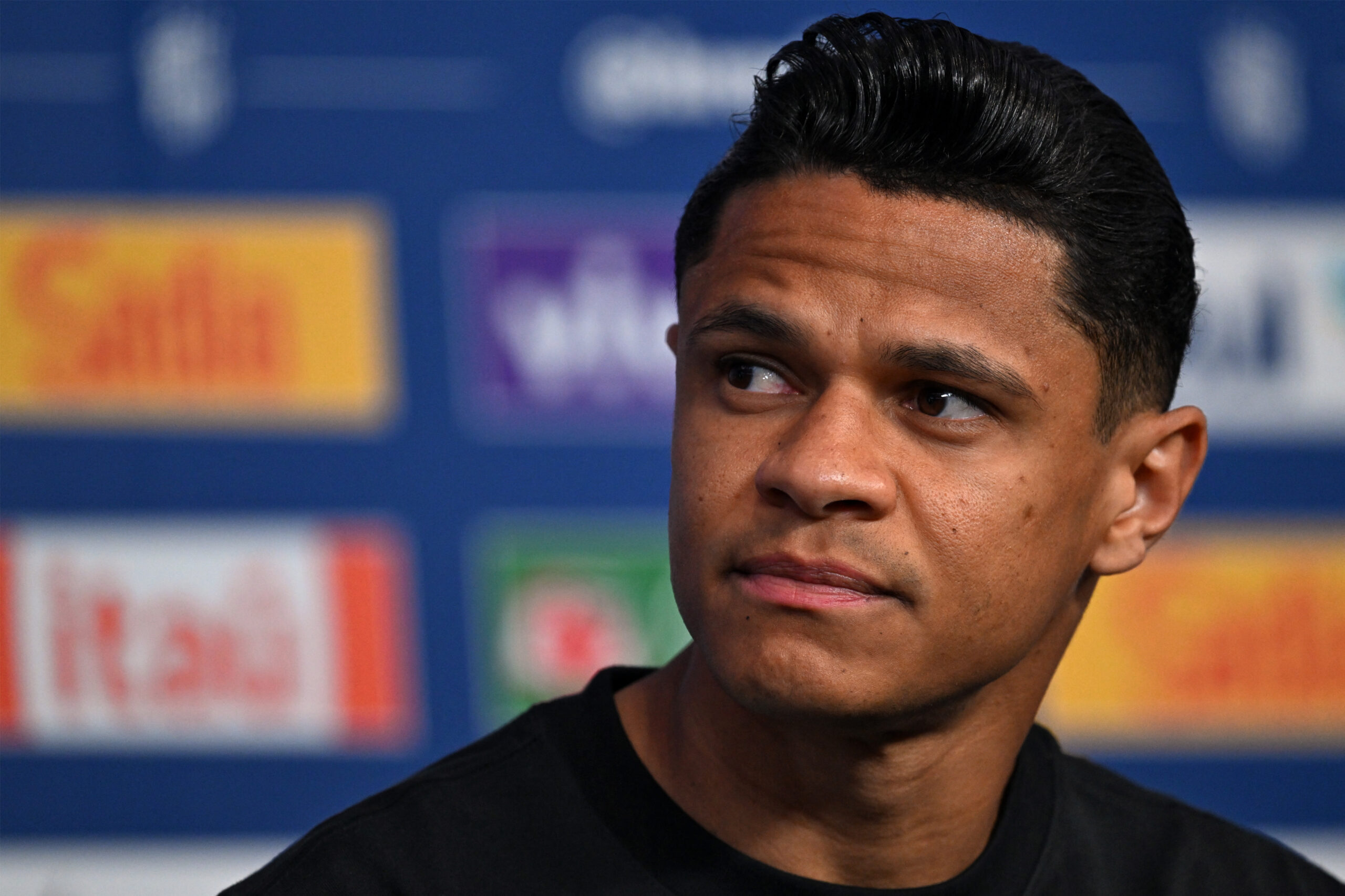 Douglas Santos fala sobre expectativa por retorno de Neymar na Copa