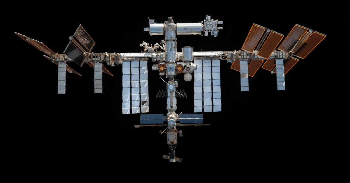Nasa cita rachaduras desde 2019 na Estação Espacial em alerta a astronautas