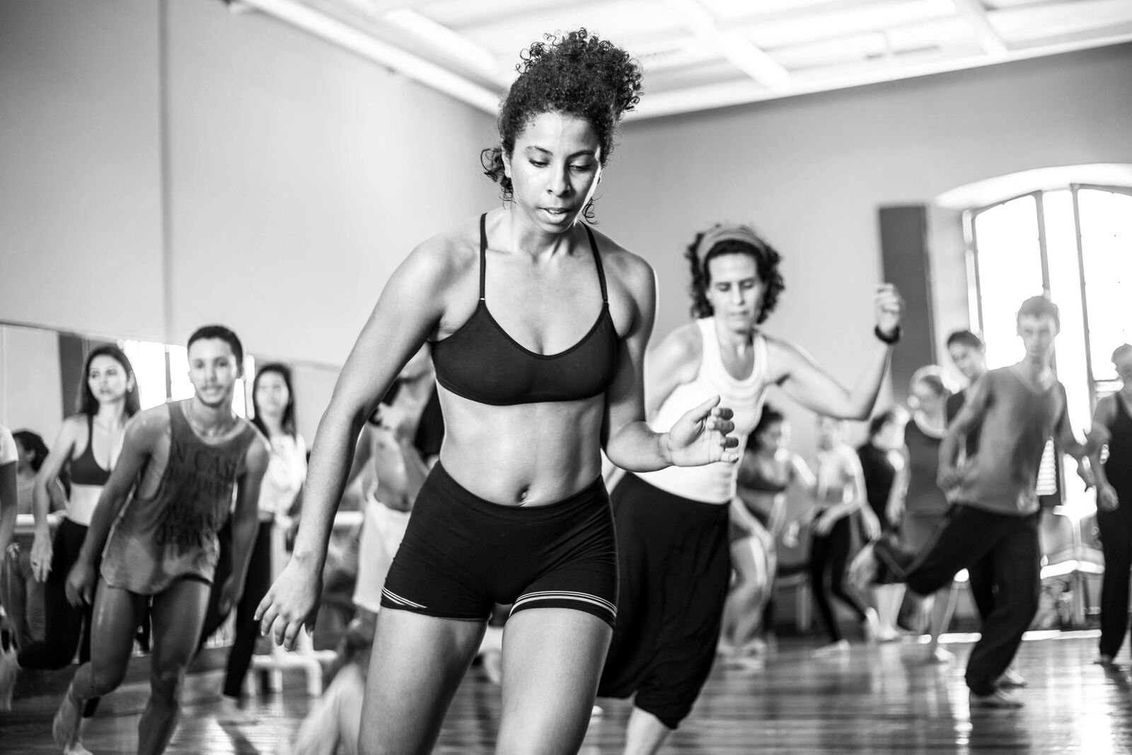 Teatro Carlos Câmara abre inscrições para o curso Corpo Brincante com Valéria Pinheiro, da Cia Vatá