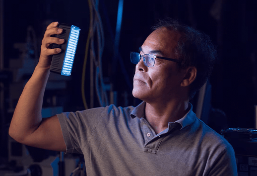 Saiba como inventor da luz de LED revolucionou a energia com fusão nuclear