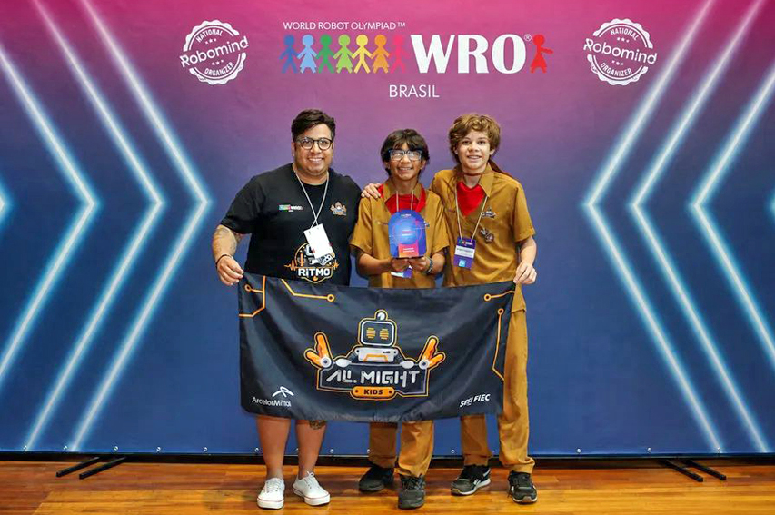 Equipe da Escola SESI SENAI conquista 1º lugar na Olimpíada de Robótica