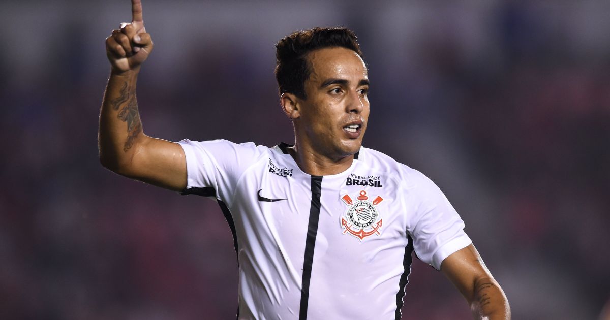Justiça manda soltar ex-jogador Jadson após prisão por violência doméstica