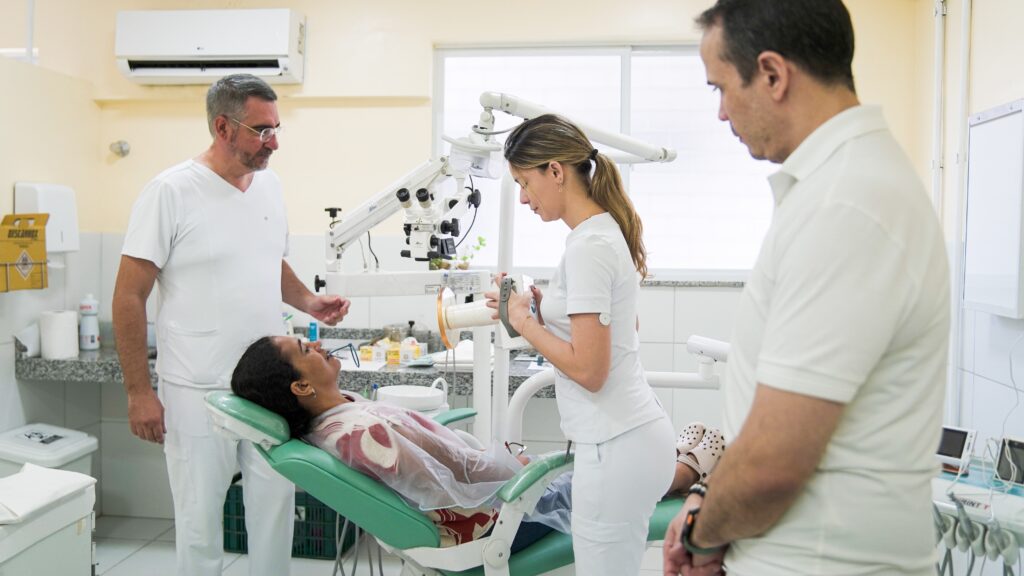 Fortaleza realiza mutirão com 8 mil procedimentos odontológicos