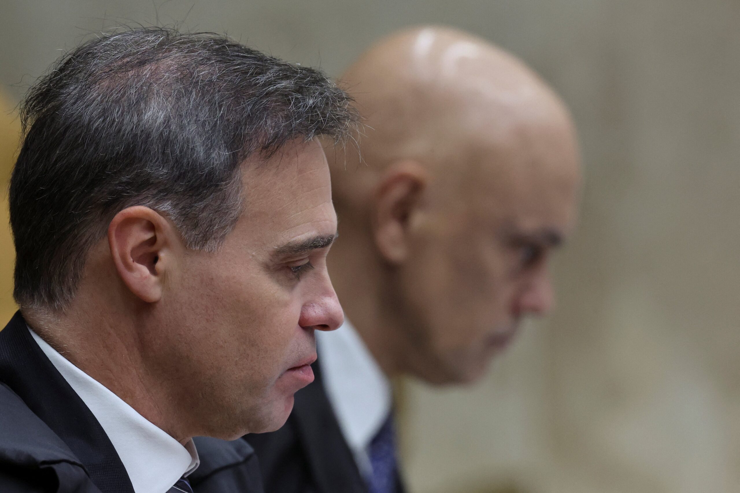 Pedidos de vista em sessão do STF sobre Moraes serão respondidos com antecipação de votos